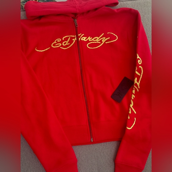 Ed Hardy’s - Picture 2 of 4